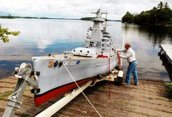 Terra Graf Spee model