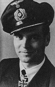 Kapitaenleutnant Helmut Bastian