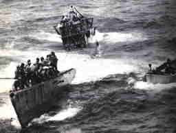 U-505 nach der Kaperung durch US-Streitkraefte