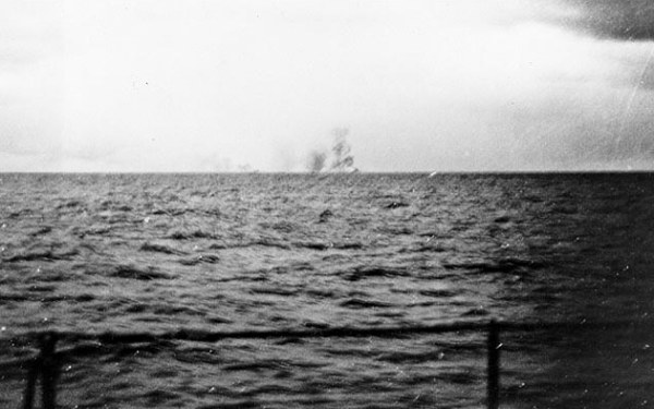 HMS Hood Blows up