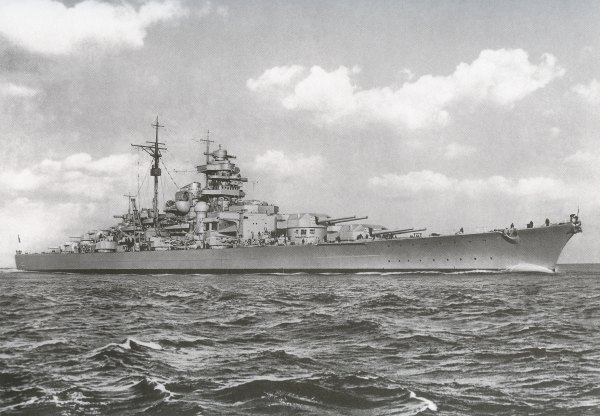 The Bismarck in the Bay of Kiel